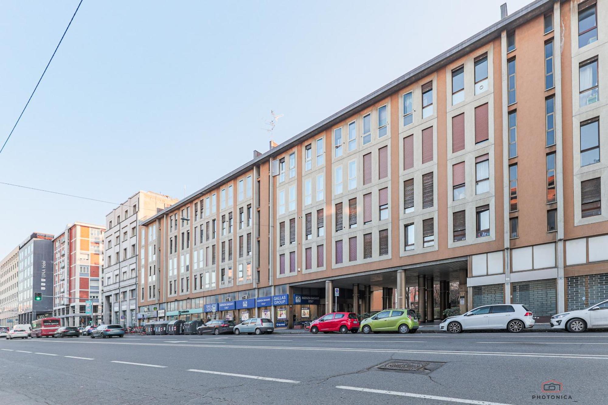 Front Station Apartment - Stazione Centrale Di Bolonia Exterior foto