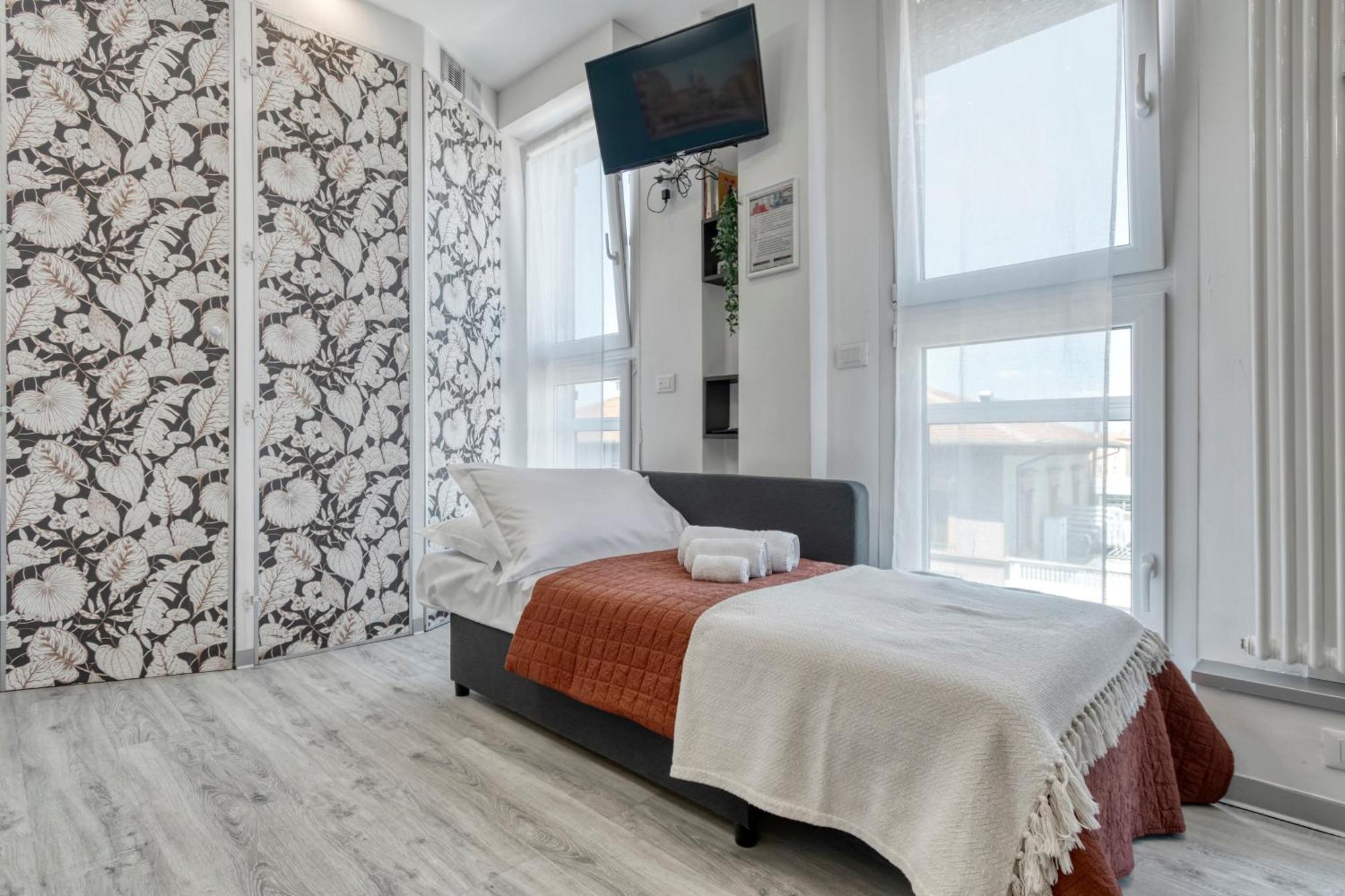 Front Station Apartment - Stazione Centrale Di Bolonia Exterior foto